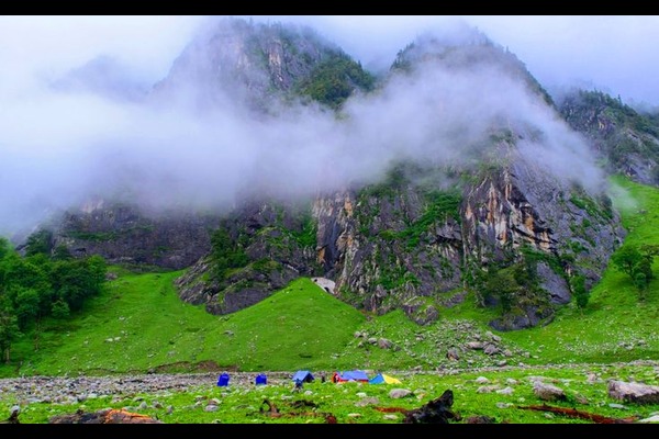 Hampta Pass Trek