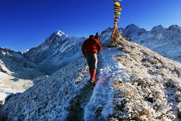 Dzongri Trek